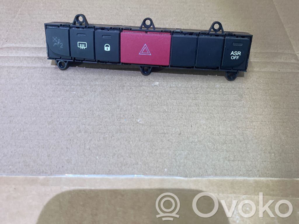 Fiat Ducato Botón interruptor de luz de peligro 