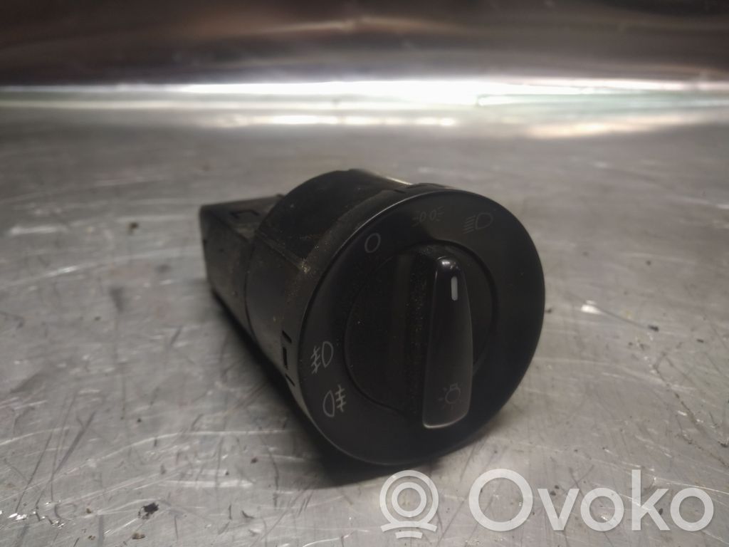 Skoda Superb B5 (3U) Light switch 