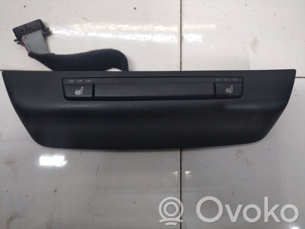 BMW 1 E81 E87 Interruptor de calefacción del asiento 