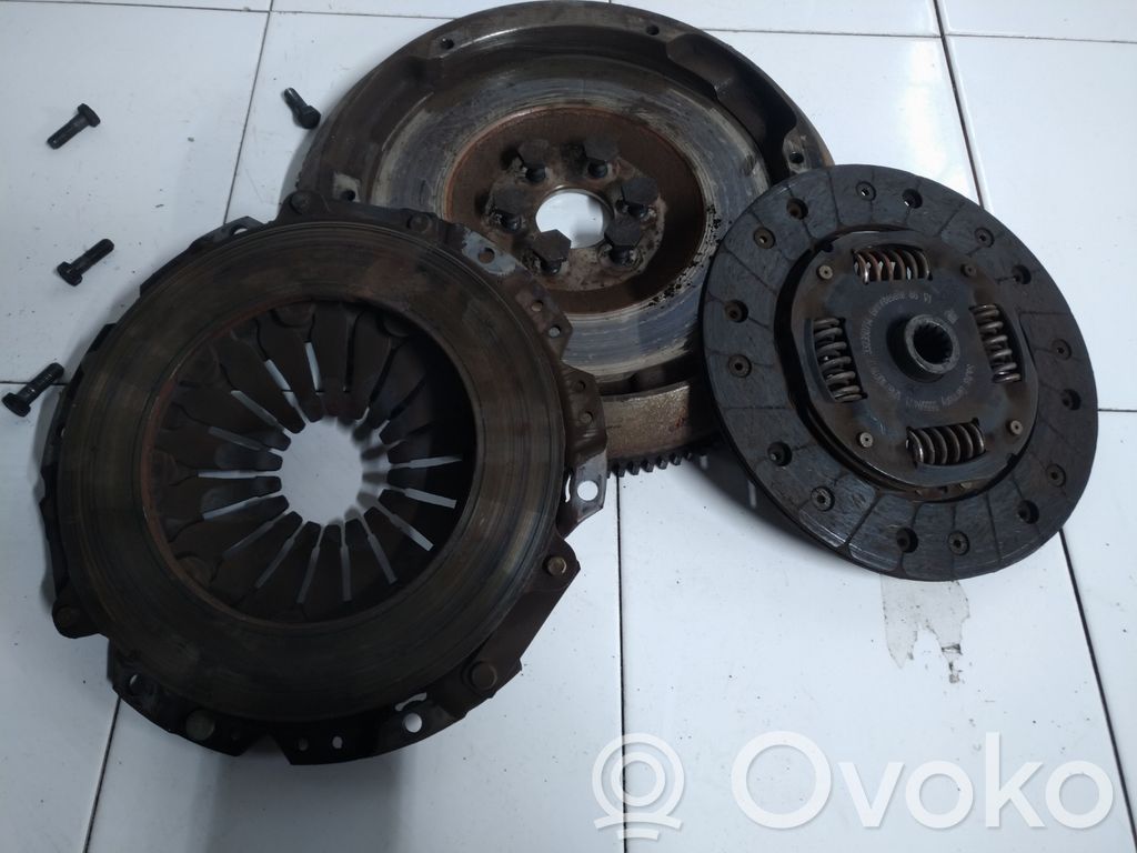 Opel Corsa D Kytkinsarja 