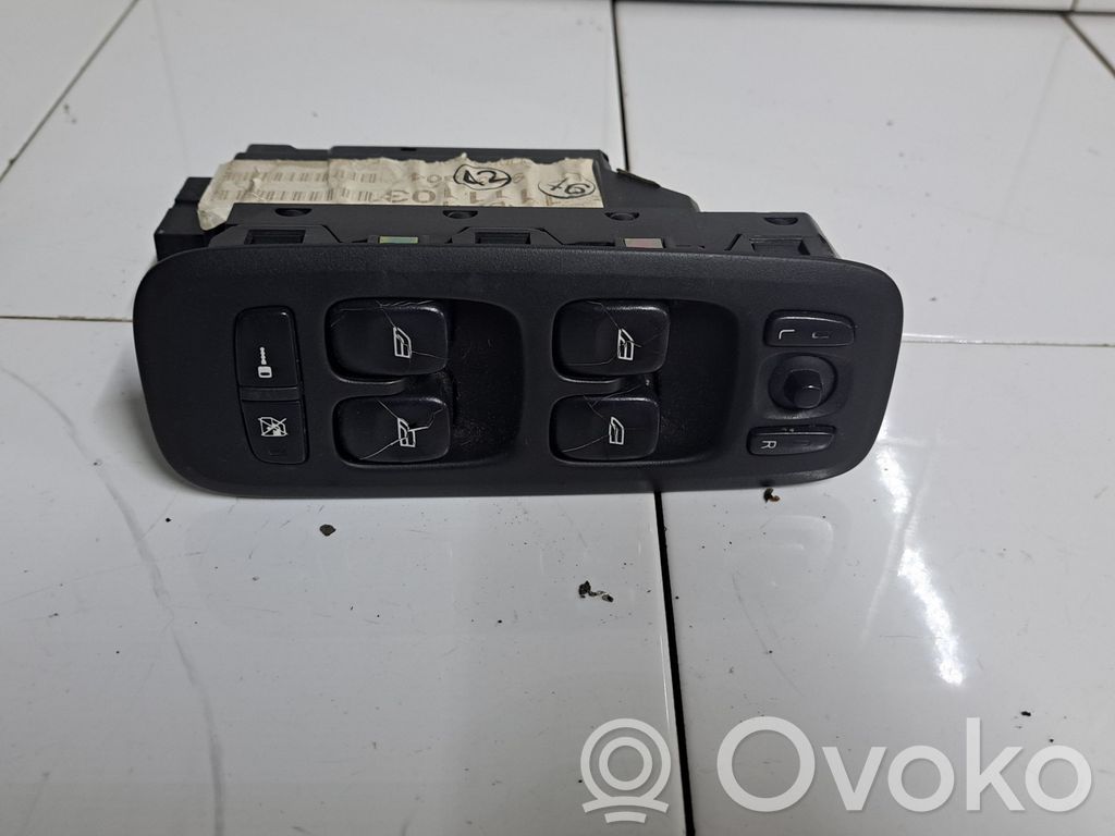 Volvo V70 Przyciski szyb 