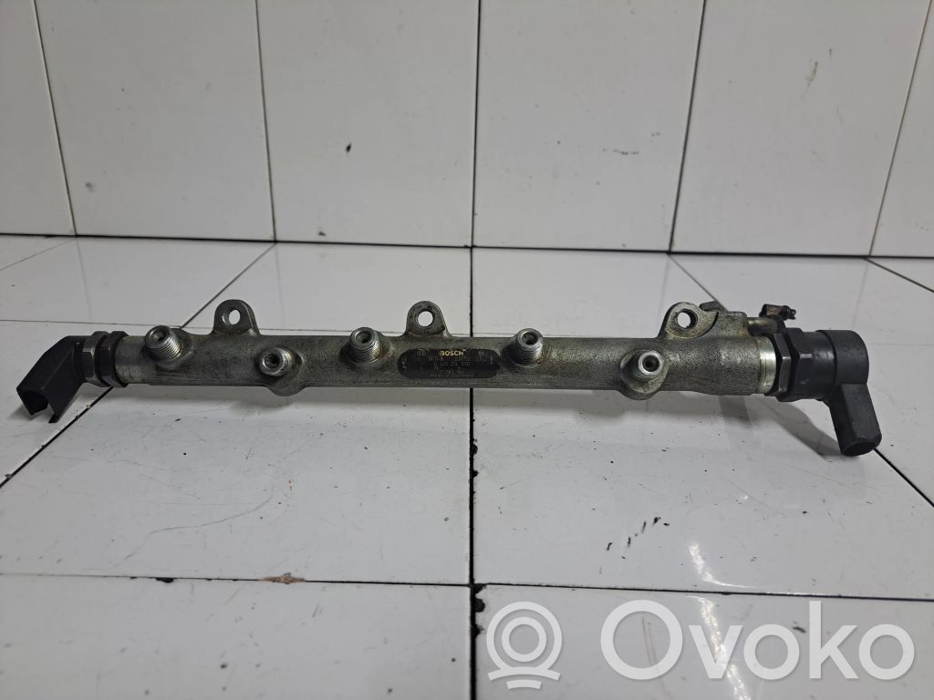 Fuel main line pipe   7787164,030752,0445214030