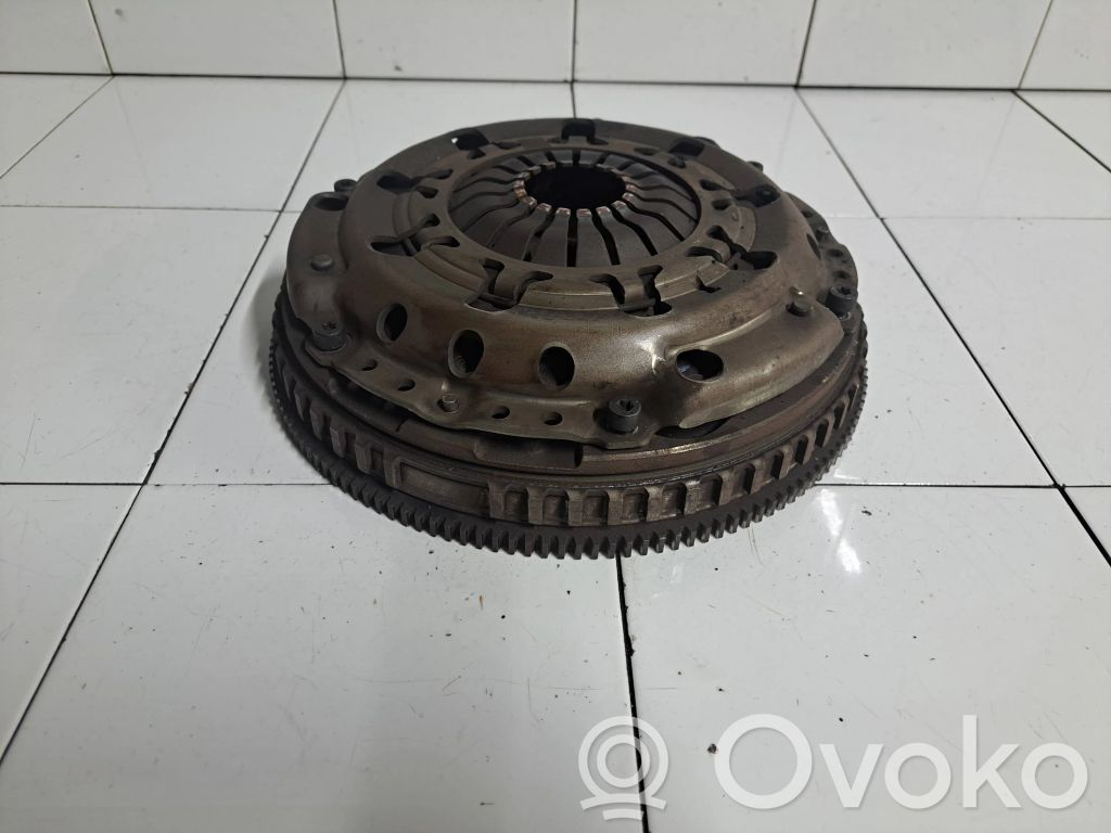 Volvo V70 Sankabos komplektas 
