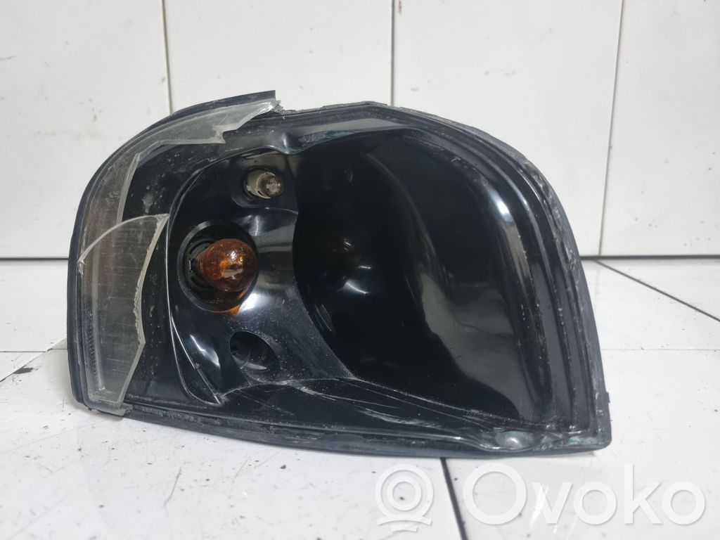 Front indicator light   8678113,89024910