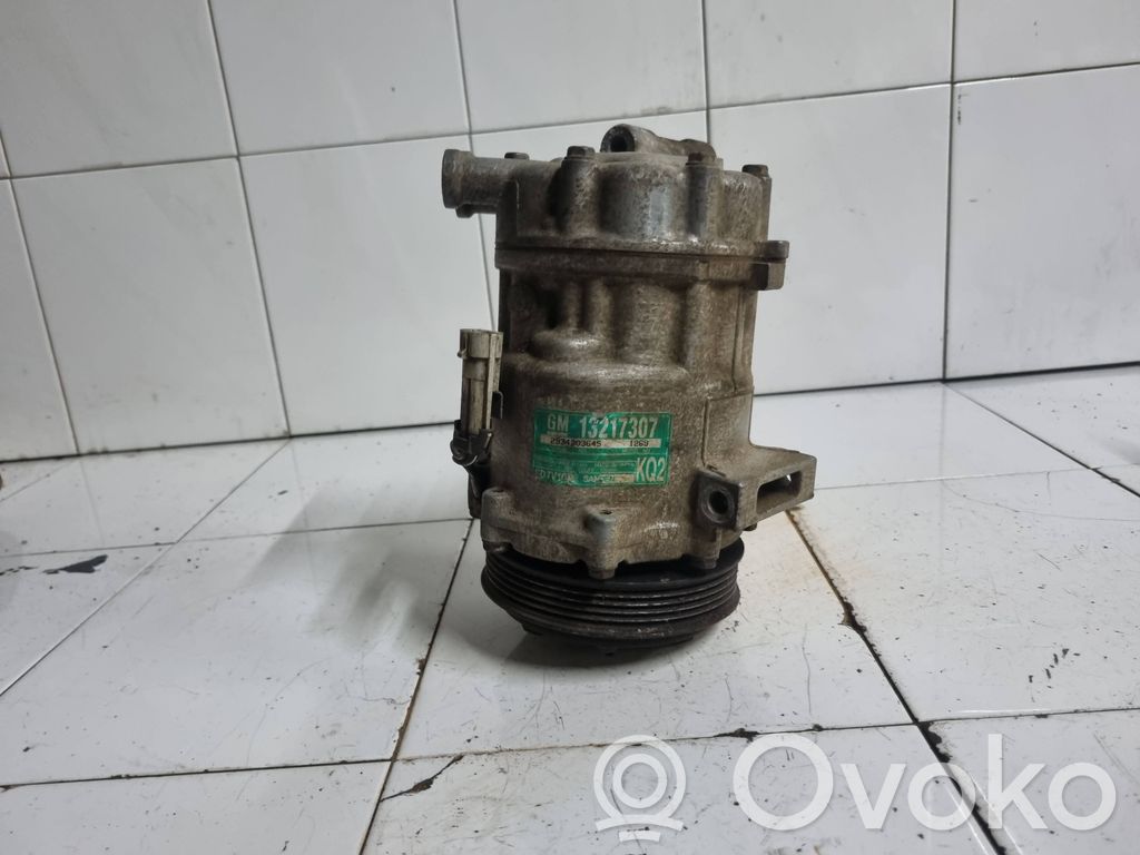 Opel Vectra C Air conditioning (A/C) compressor (pump) 