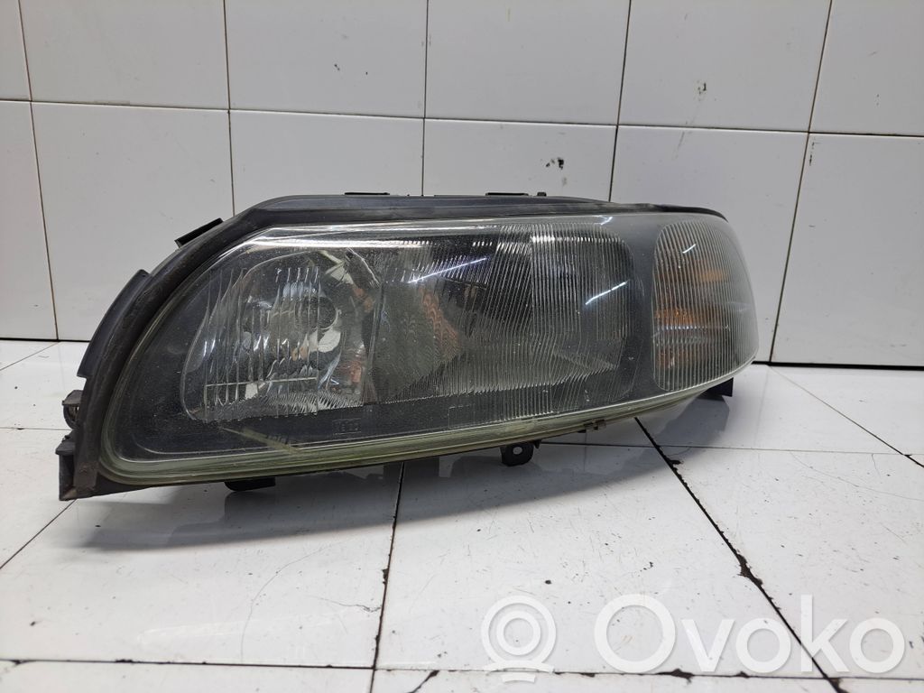Volvo V70 Headlight/headlamp 