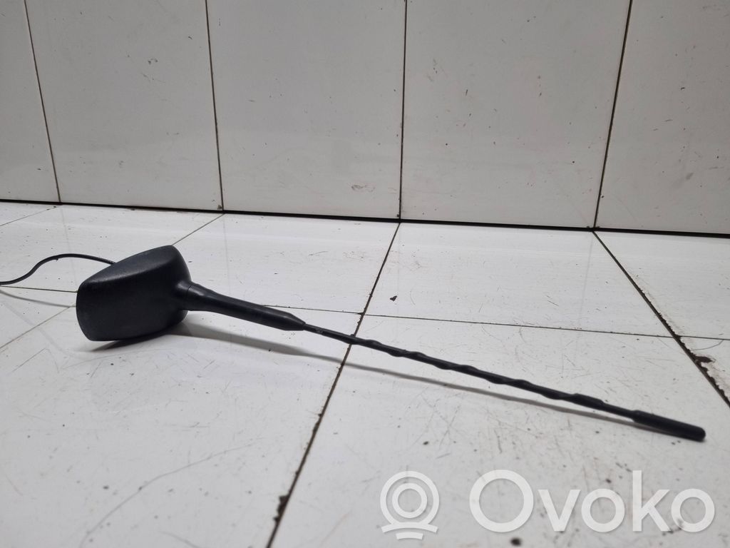 Opel Astra J Radion antenni 
