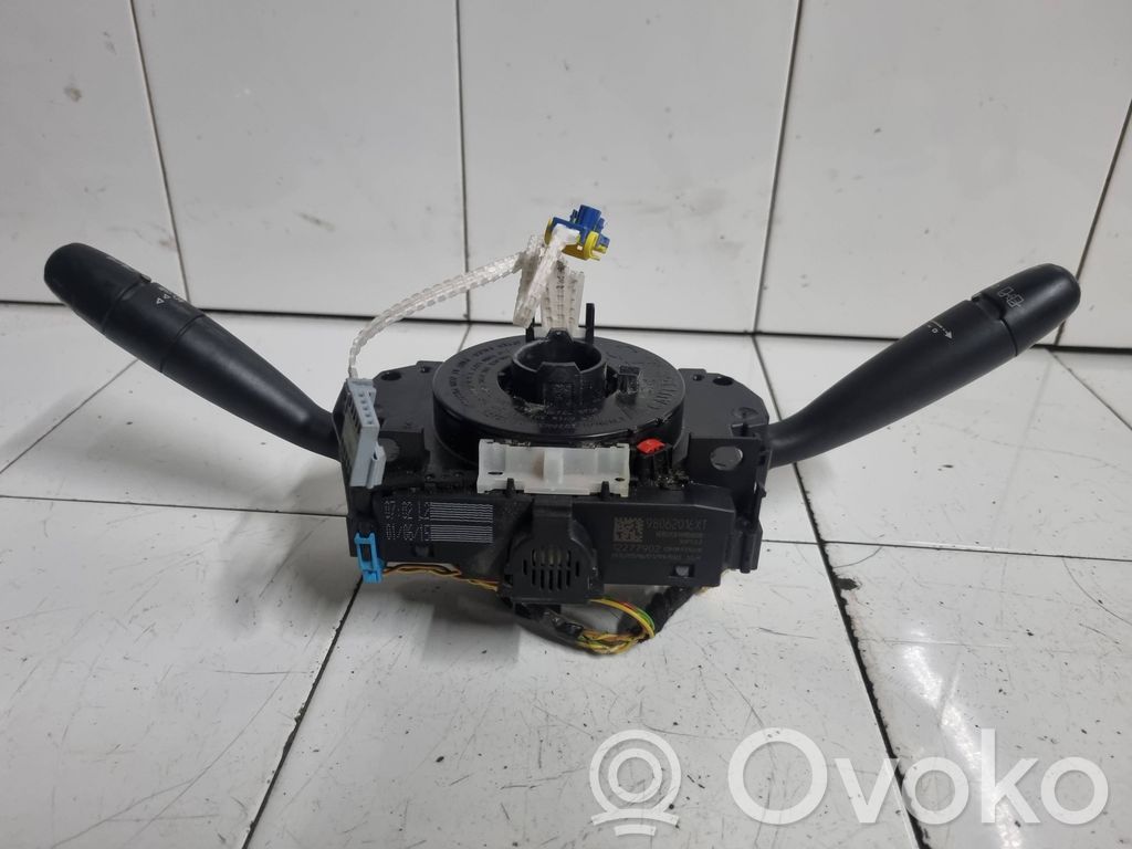 Toyota Proace Bloc semnalizator și ștergător parbriz 