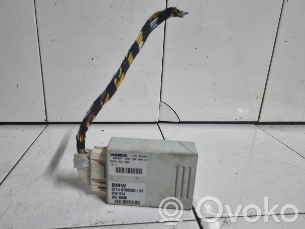 BMW 5 E60 E61 Air suspension control unit module (rear) 