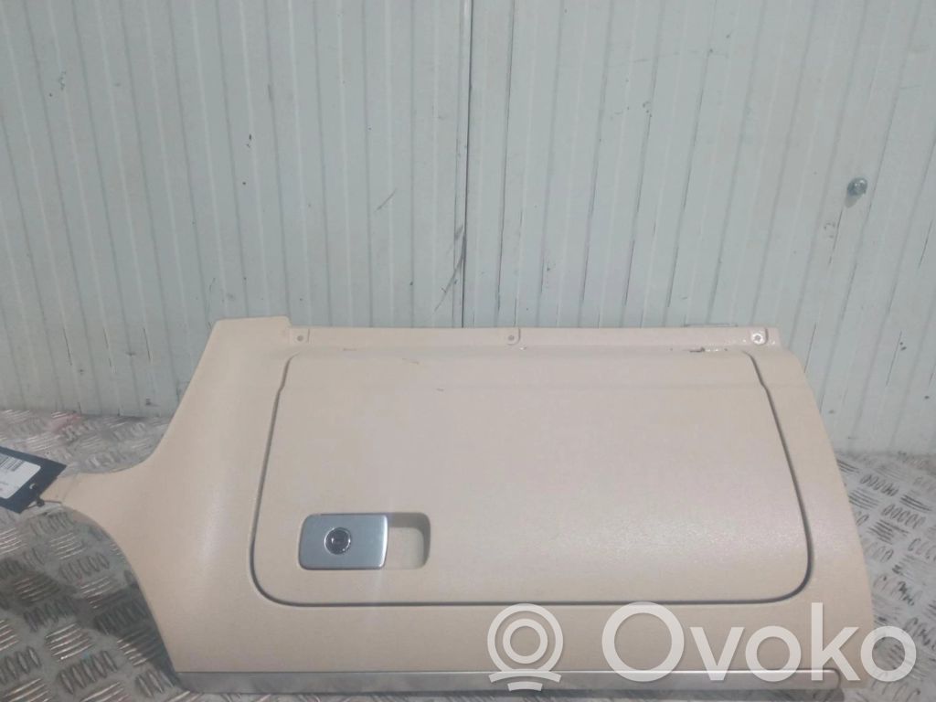 Guantera   1K2857290