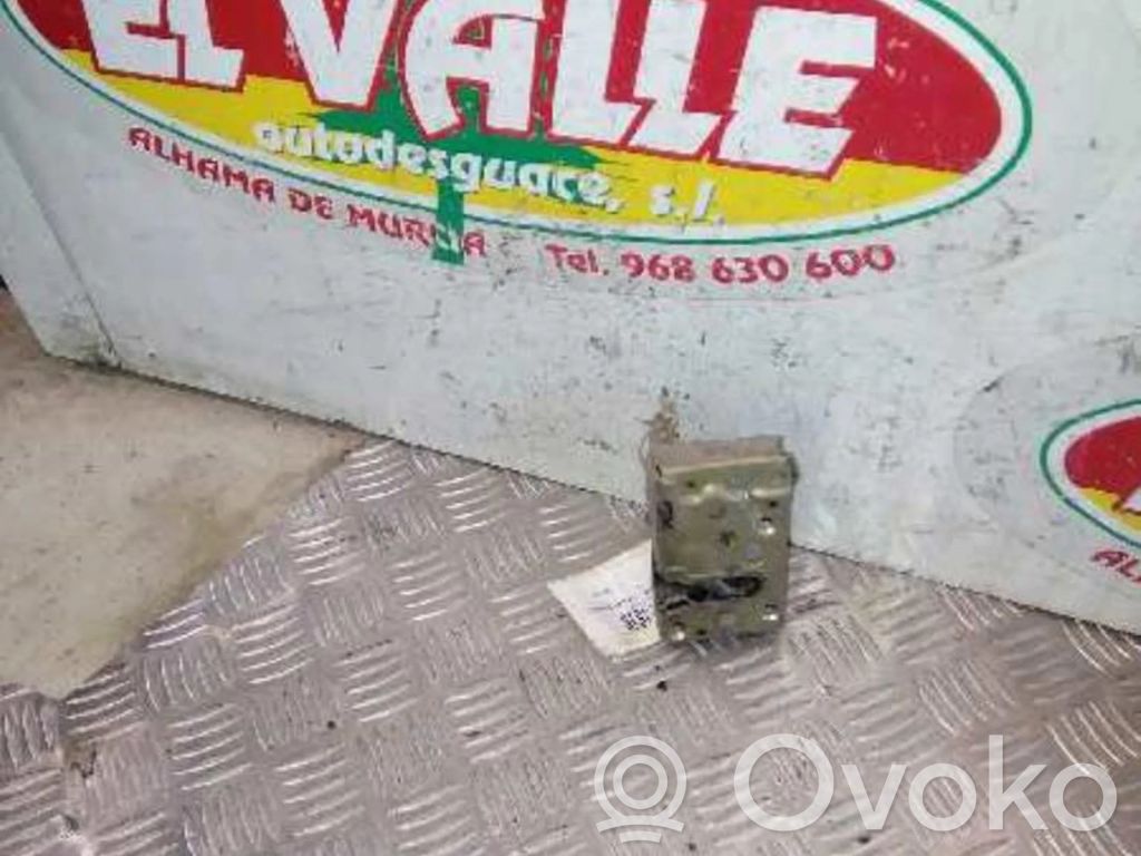 Cerradura de puerta trasera   SINPINES