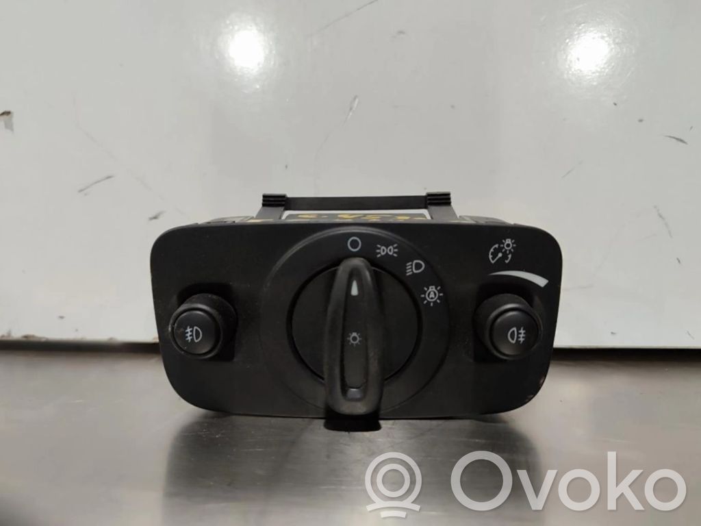 Interruptor de luz   AV6T13A024EC