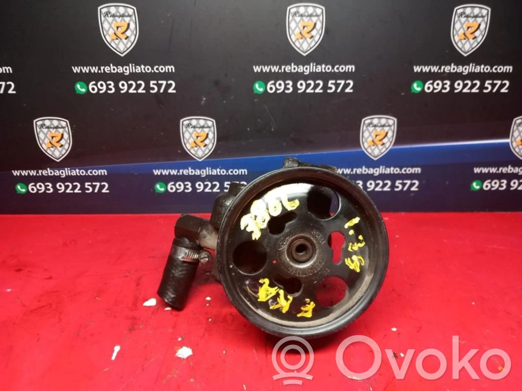 Ford Ka Vairo stiprintuvo siurblys 