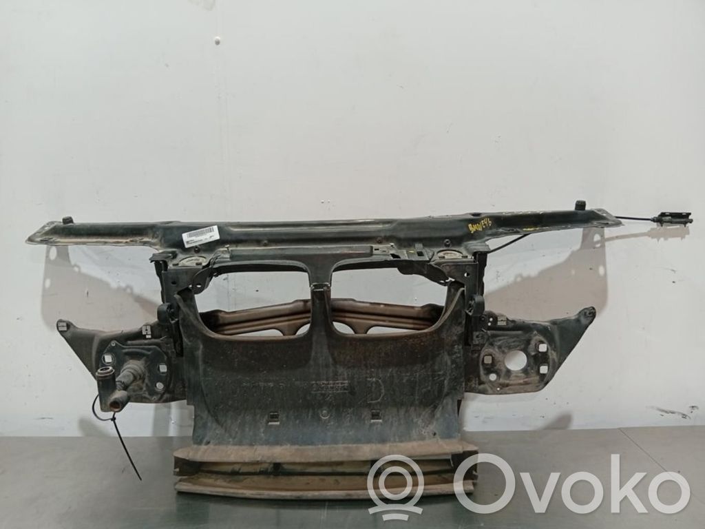 Front quarter panel