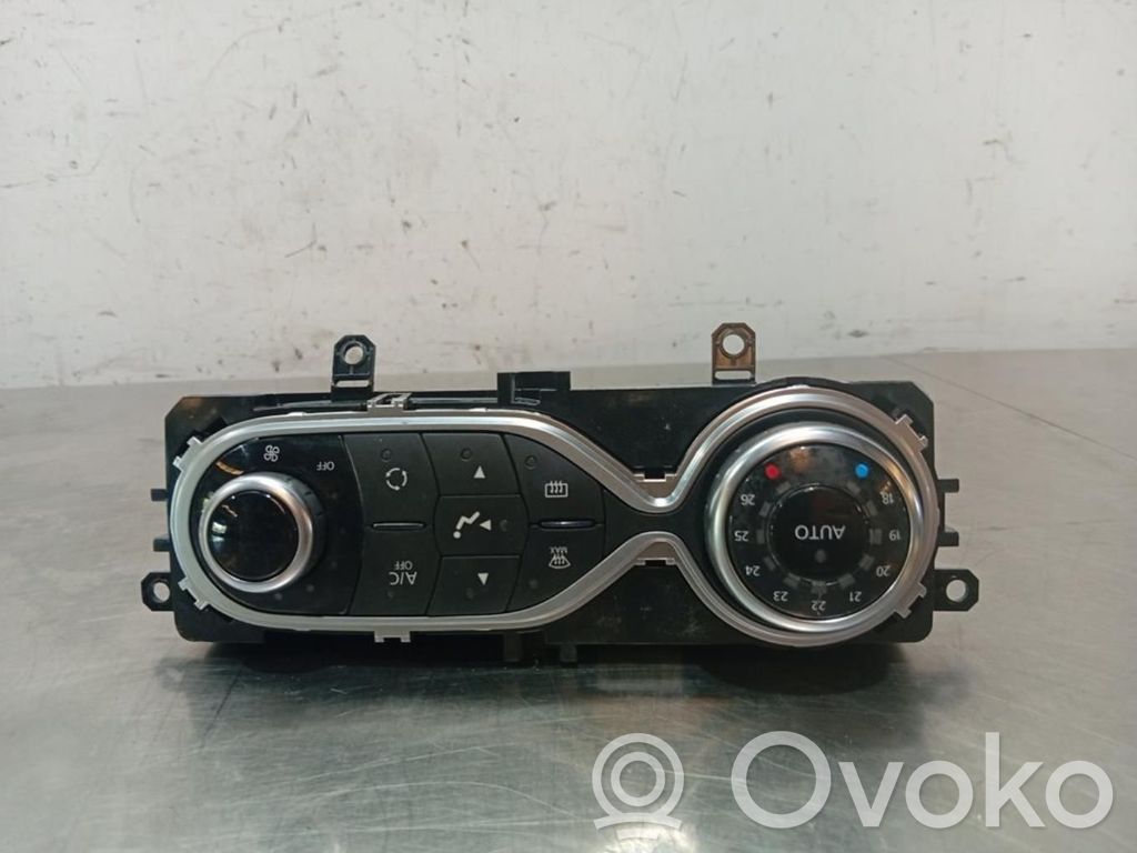 Unidad de control climatización   E1149803A