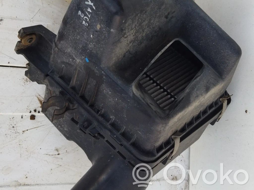 Subaru Outback (BS) Air filter box 