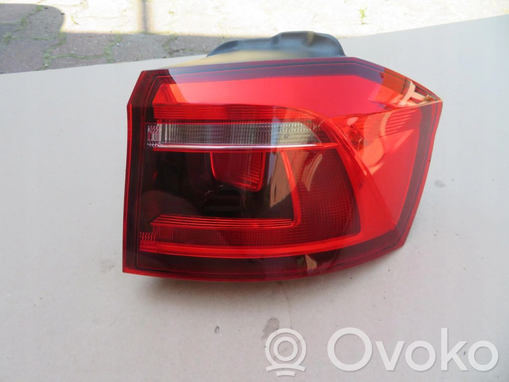 Volkswagen Golf VII Lampa tylna 