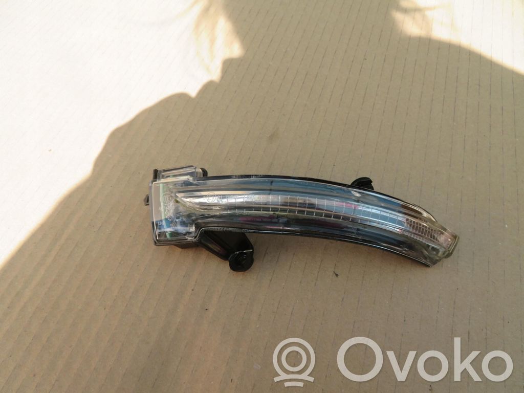Renault Megane IV Front indicator light 