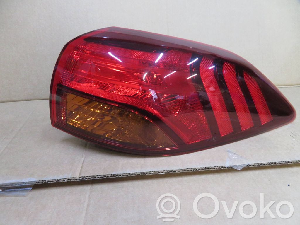 Lampa tylna   92402D7500,R009CTR00117743,251020192328