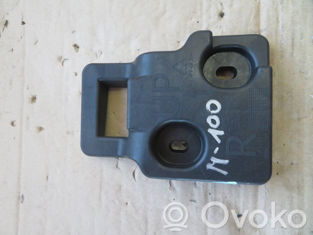 Boczny panel mocowania chłodnicy   80008590