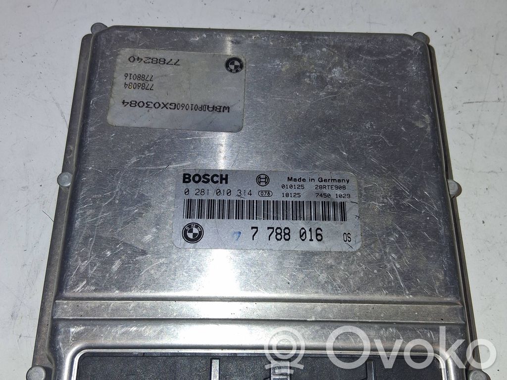 BMW 5 E39 Engine control unit/module 
