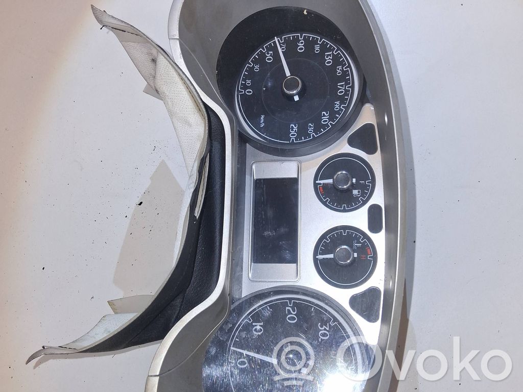 Lancia Delta III Speedometer (instrument cluster) 