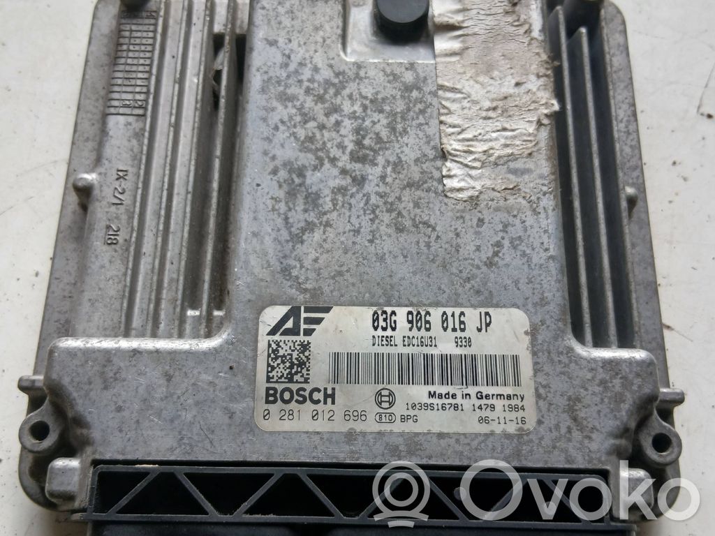 Volkswagen Sharan Engine control unit/module 