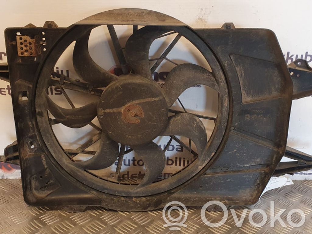 Ford Focus Elektrisks radiatoru ventilators 
