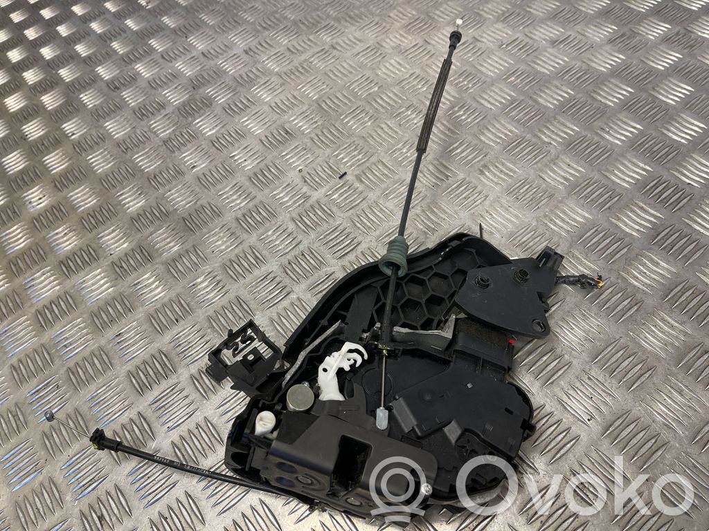 Volvo V50 Zamek drzwi tylnych 