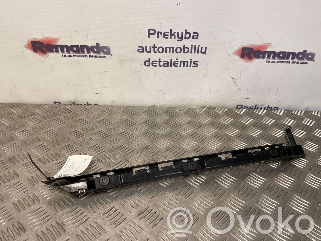 Priekšpusē bampera turētājs   72758411,51127135607