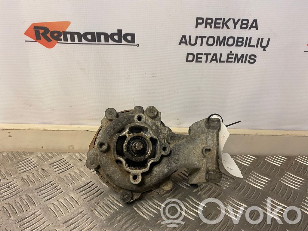 Ford Transit Pompa wody 