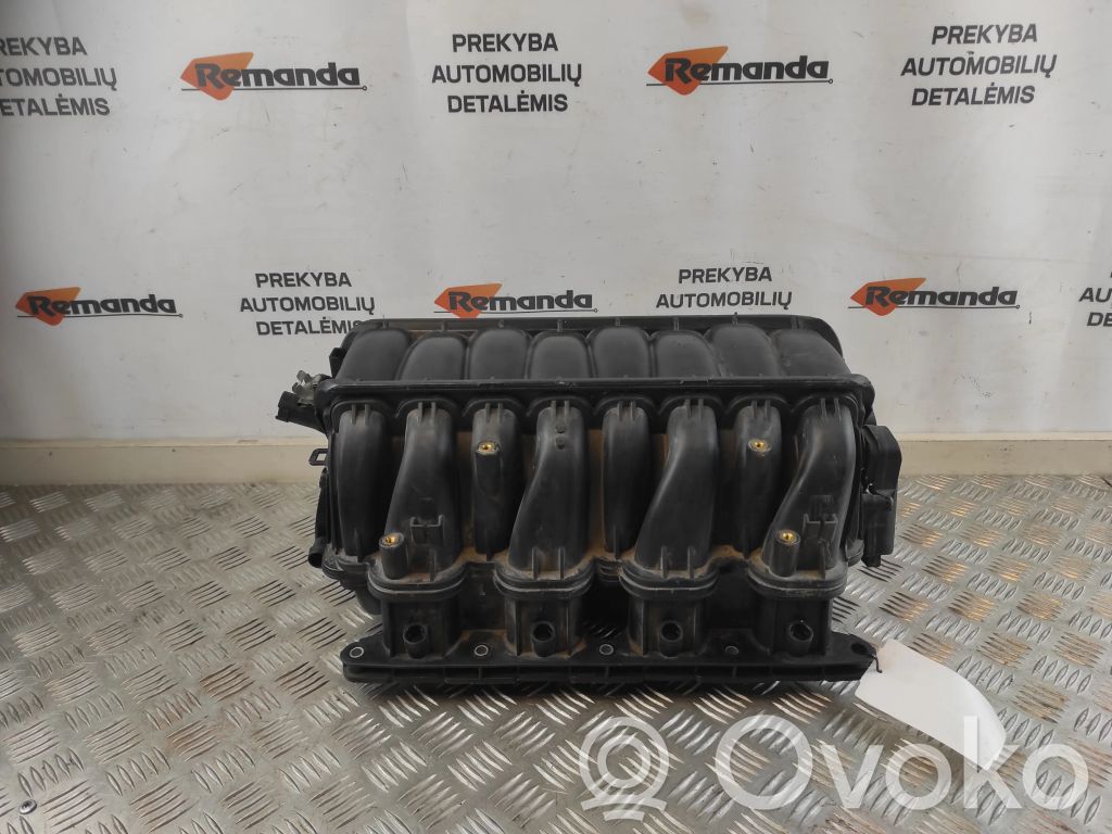 BMW 7 E65 E66 Kolektorius įsiurbimo 