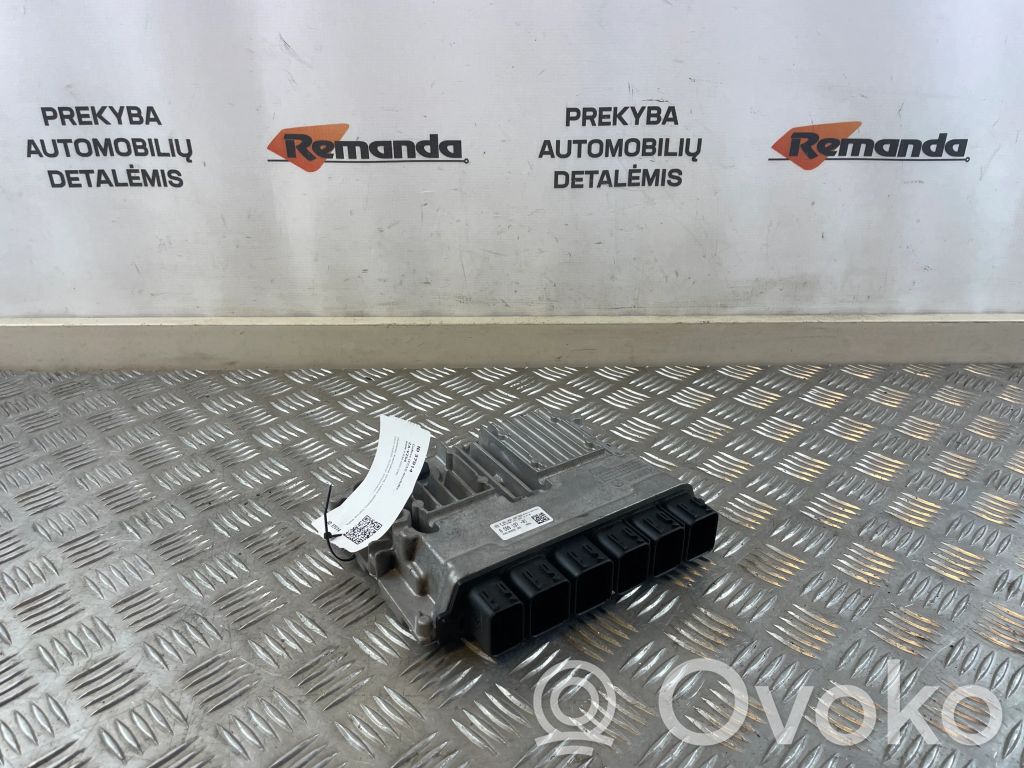 BMW 5 G30 G31 G38 Engine control unit/module ECU 
