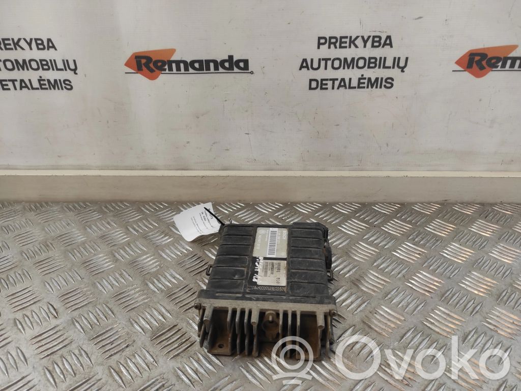 Engine control unit/module   443907311E,0261200277