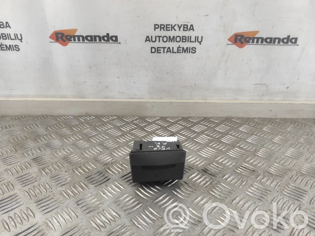 Iveco Daily 5th gen Uchwyt na kubek deski rozdzielczej 