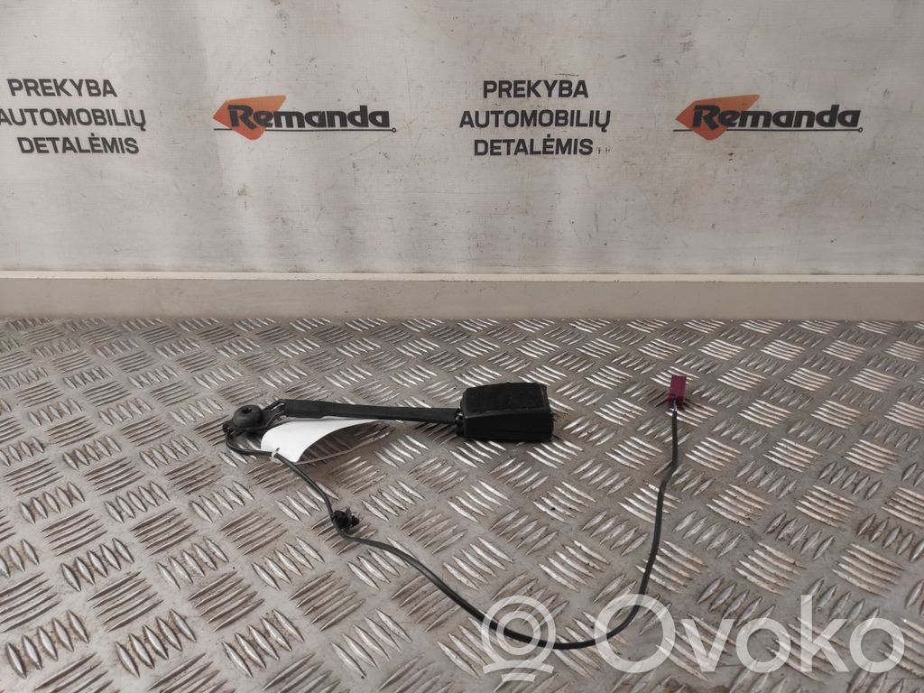 Ford Focus Gurtschloss vorne 
