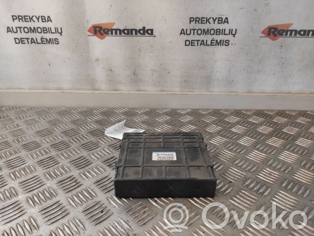 Engine control unit/module ECU   MR578640,MR578640
