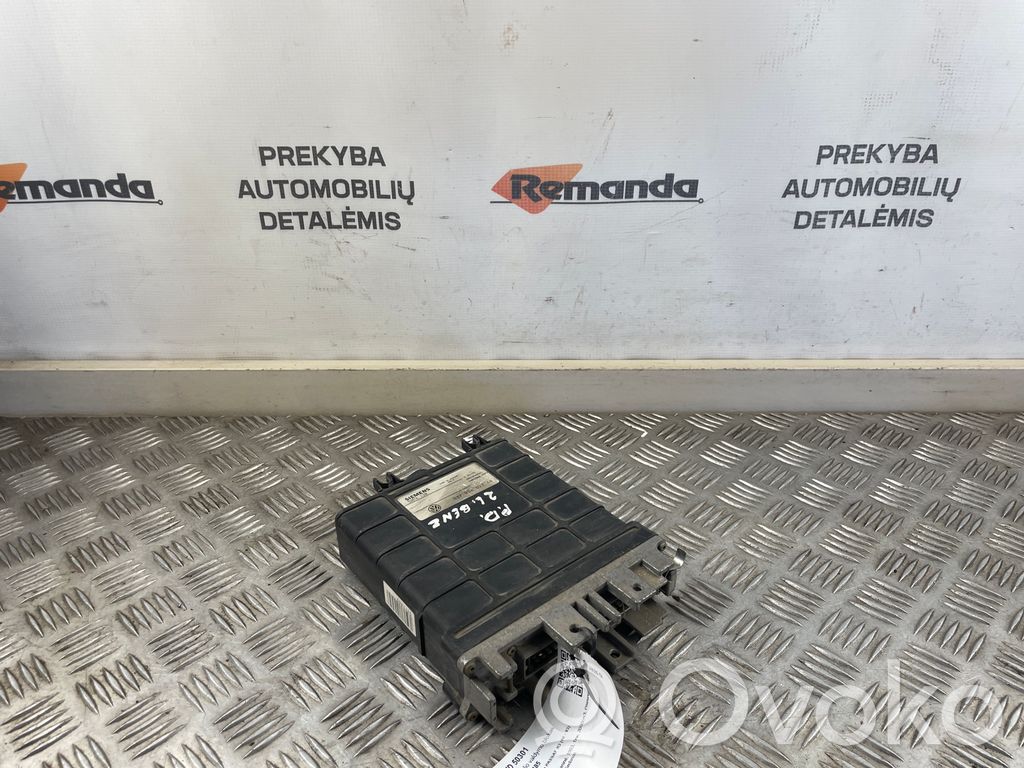 Volkswagen PASSAT B3 Engine control unit/module 