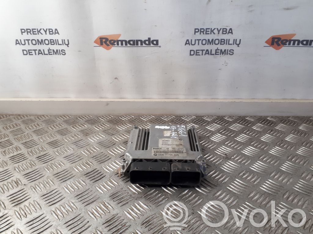 Unidad de control/módulo del motor   0281011122,7794624,7796195