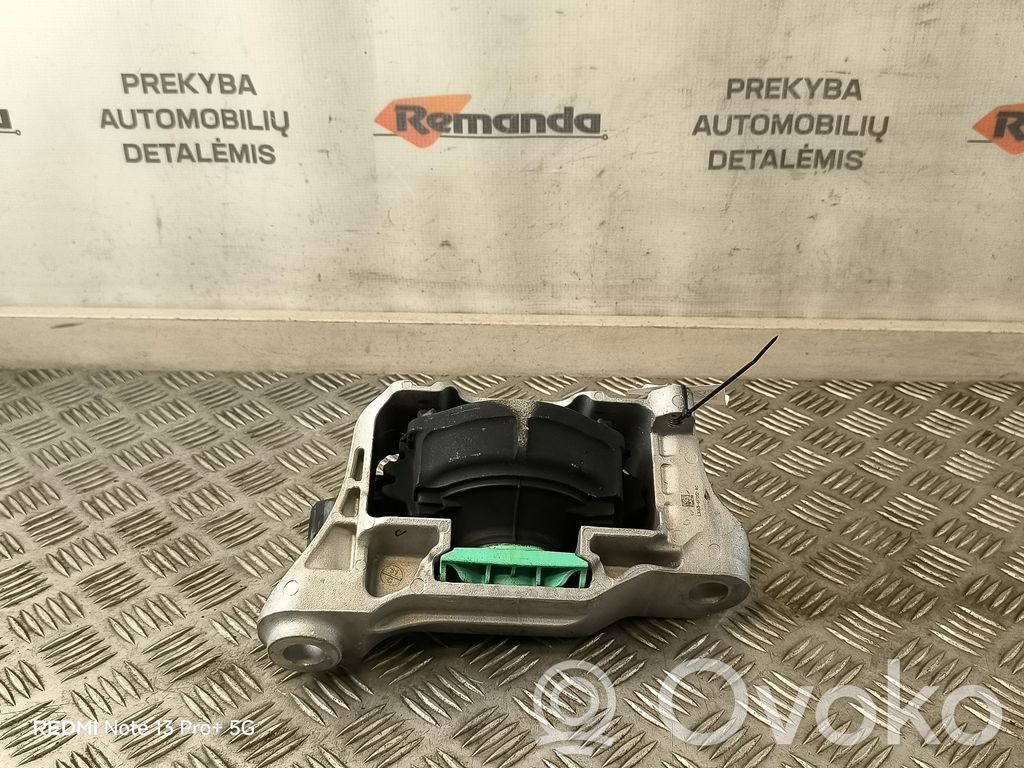 Ford Kuga III Engine mount bracket 