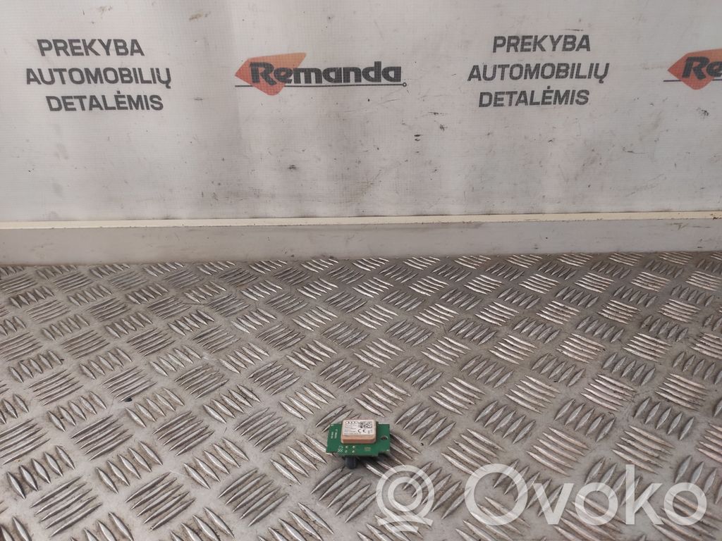 Skoda Fabia Mk3 (NJ) GPS-pystyantenni 