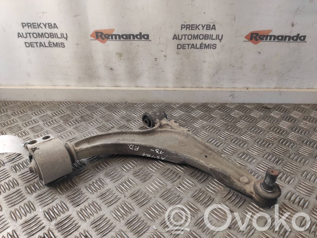 Opel Astra J Front lower control arm/wishbone 