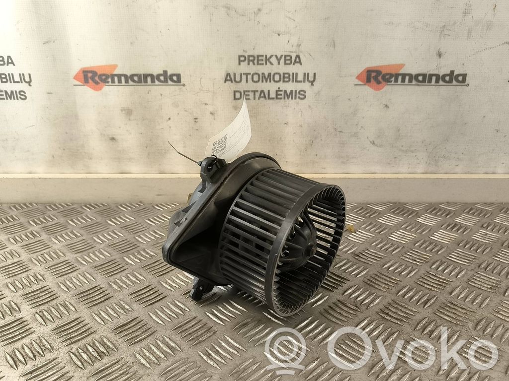 Citroen Berlingo Вентилятор печки 