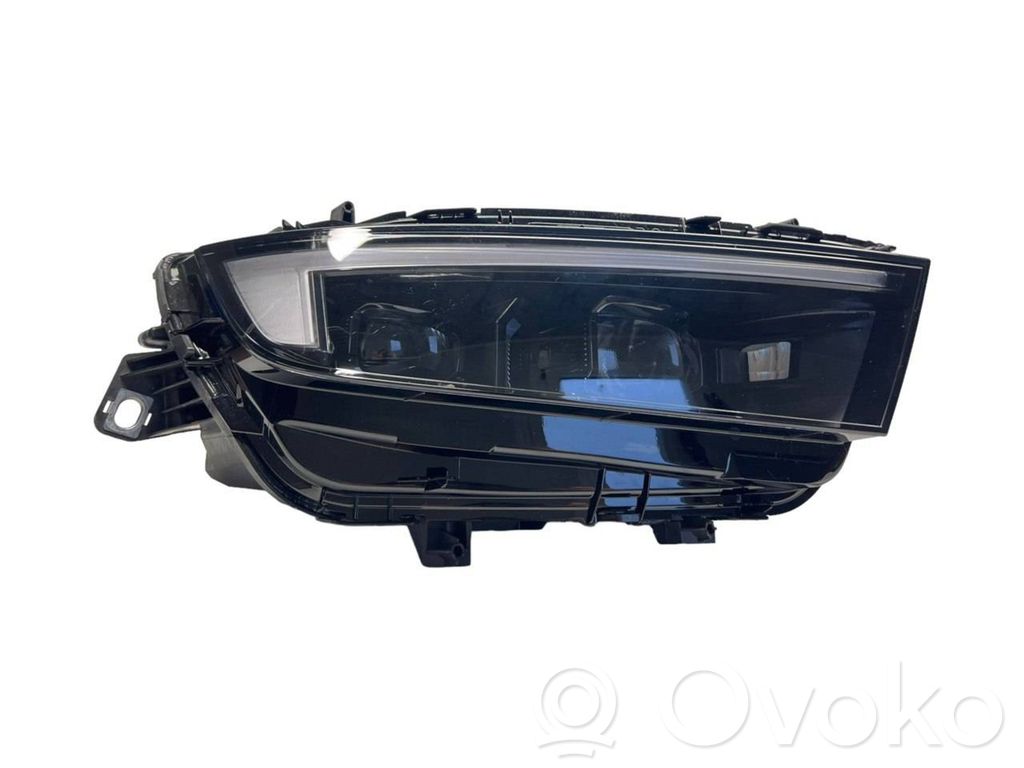 Opel Astra L Phare frontale 