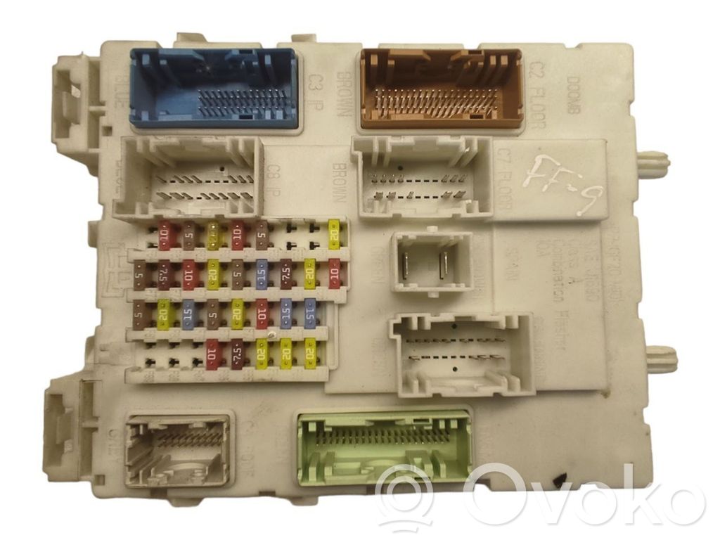 Ford Focus Fuse module 