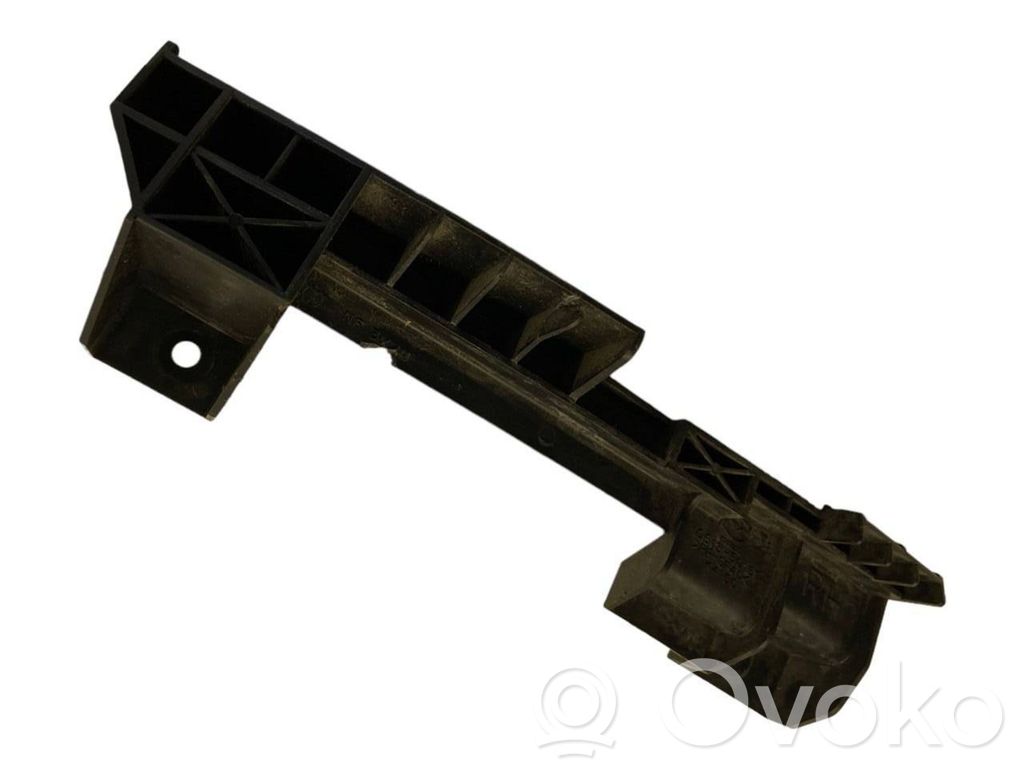 Mazda 5 Headlight/headlamp mounting bracket 