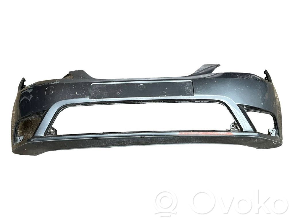 Front bumper   5F0807221,5F0805903