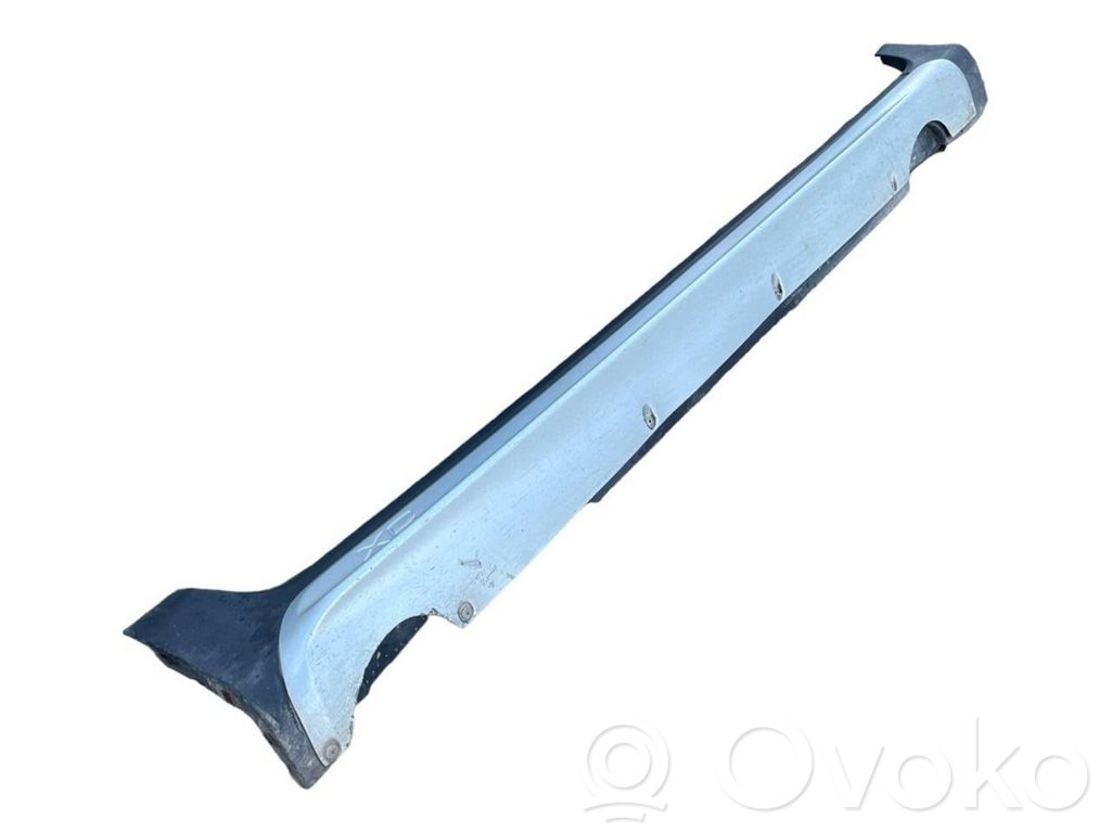 Volvo XC60 Sill 