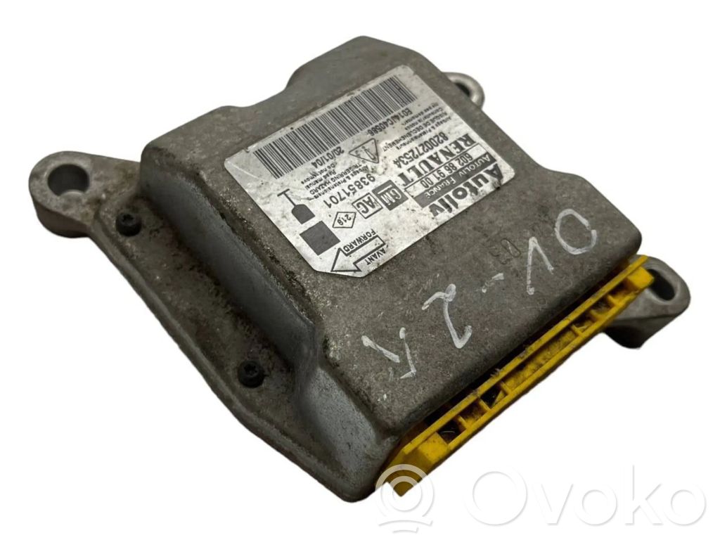 Opel Vivaro Airbag control unit/module 