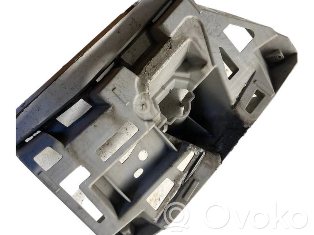 Skoda Octavia Mk3 (5E) Soporte del parachoques delantero 